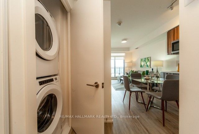 1 Grandview Ave, #1115