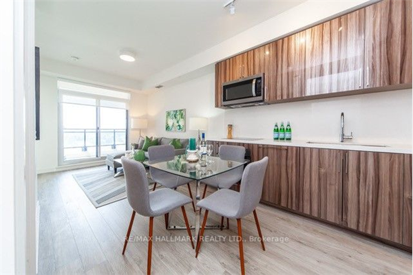 1 Grandview Ave, Markham