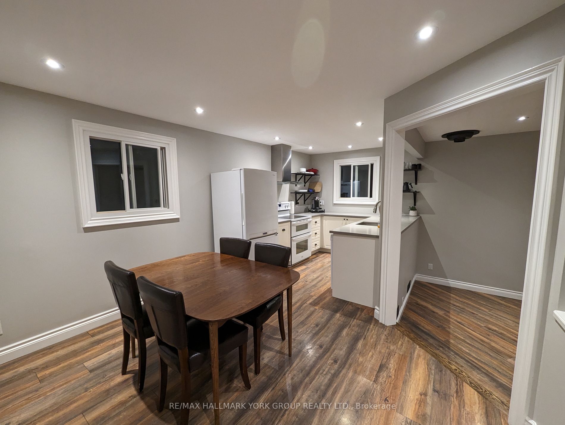 556 Queen Street