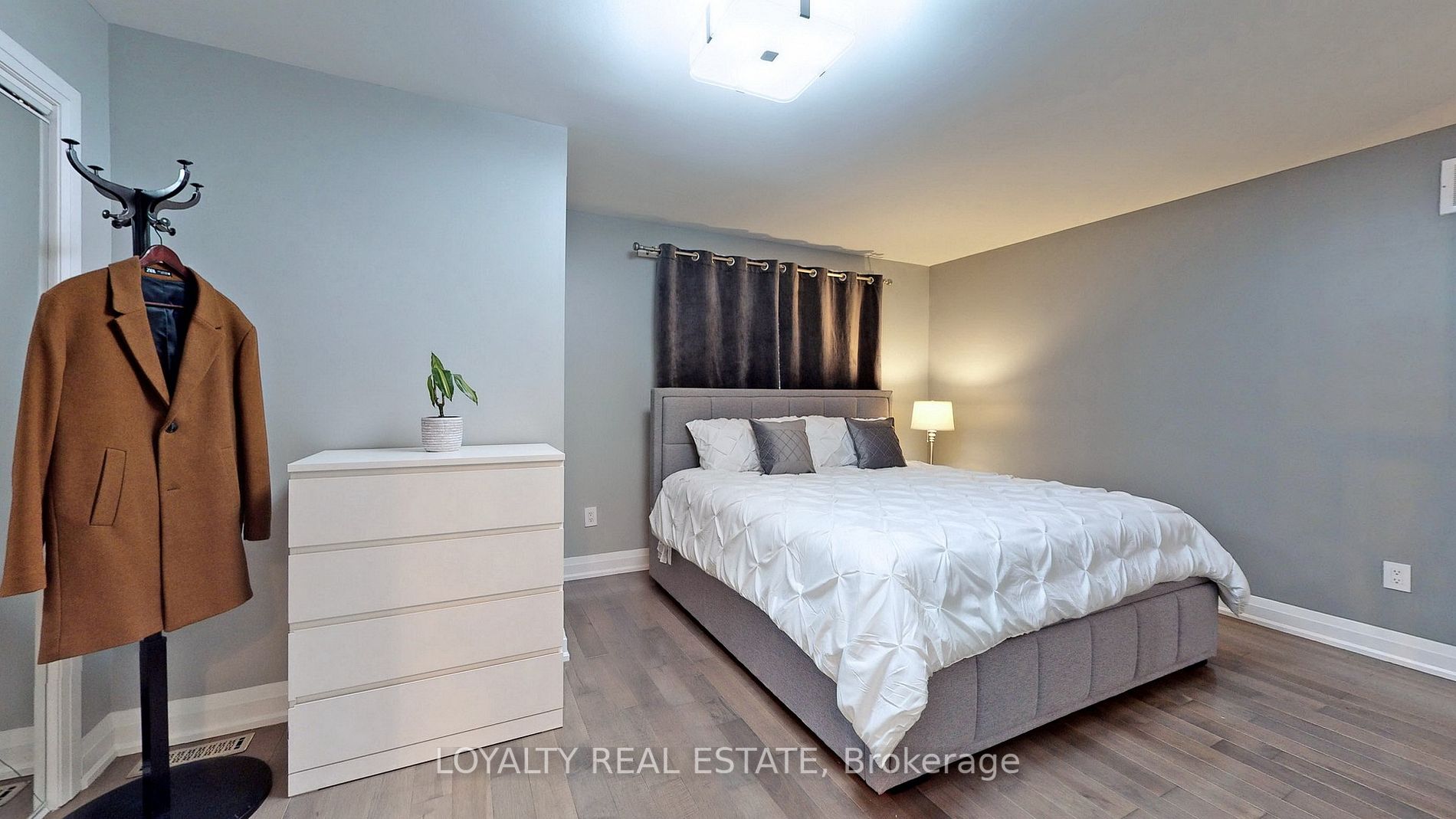 6 Lemsford Drive