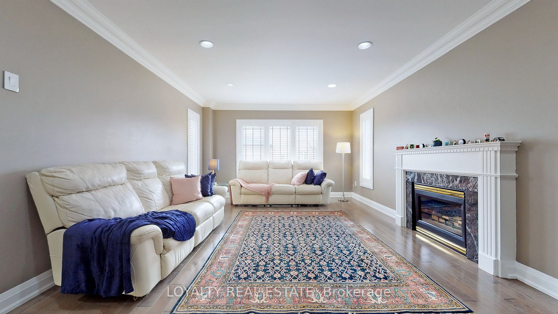 6 Lemsford Drive