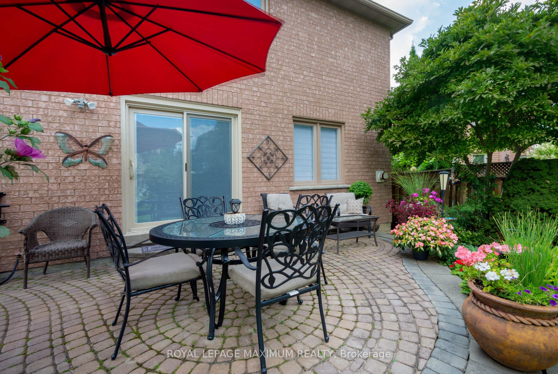 241 Veneto Dr