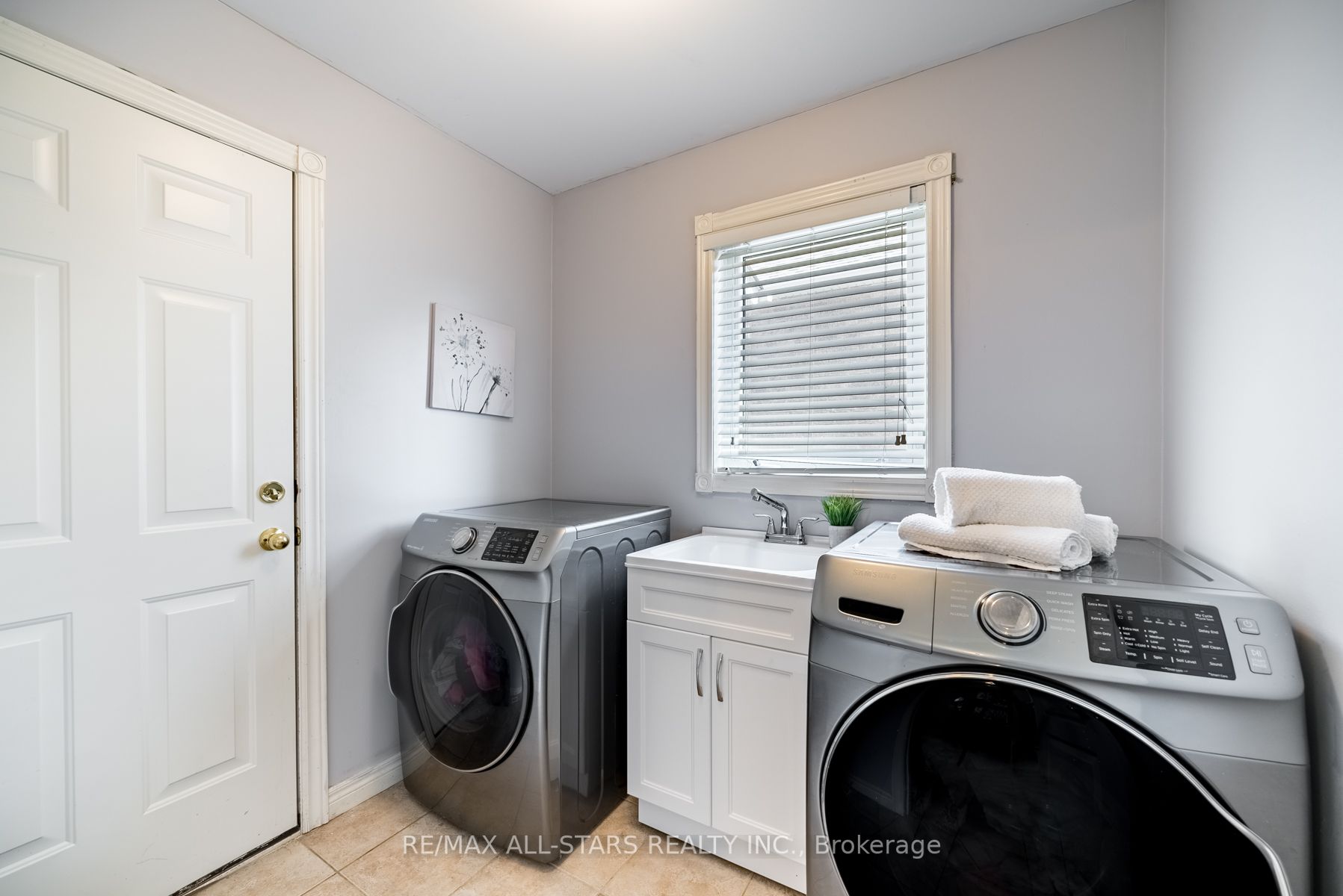 27 Bannerman Drive