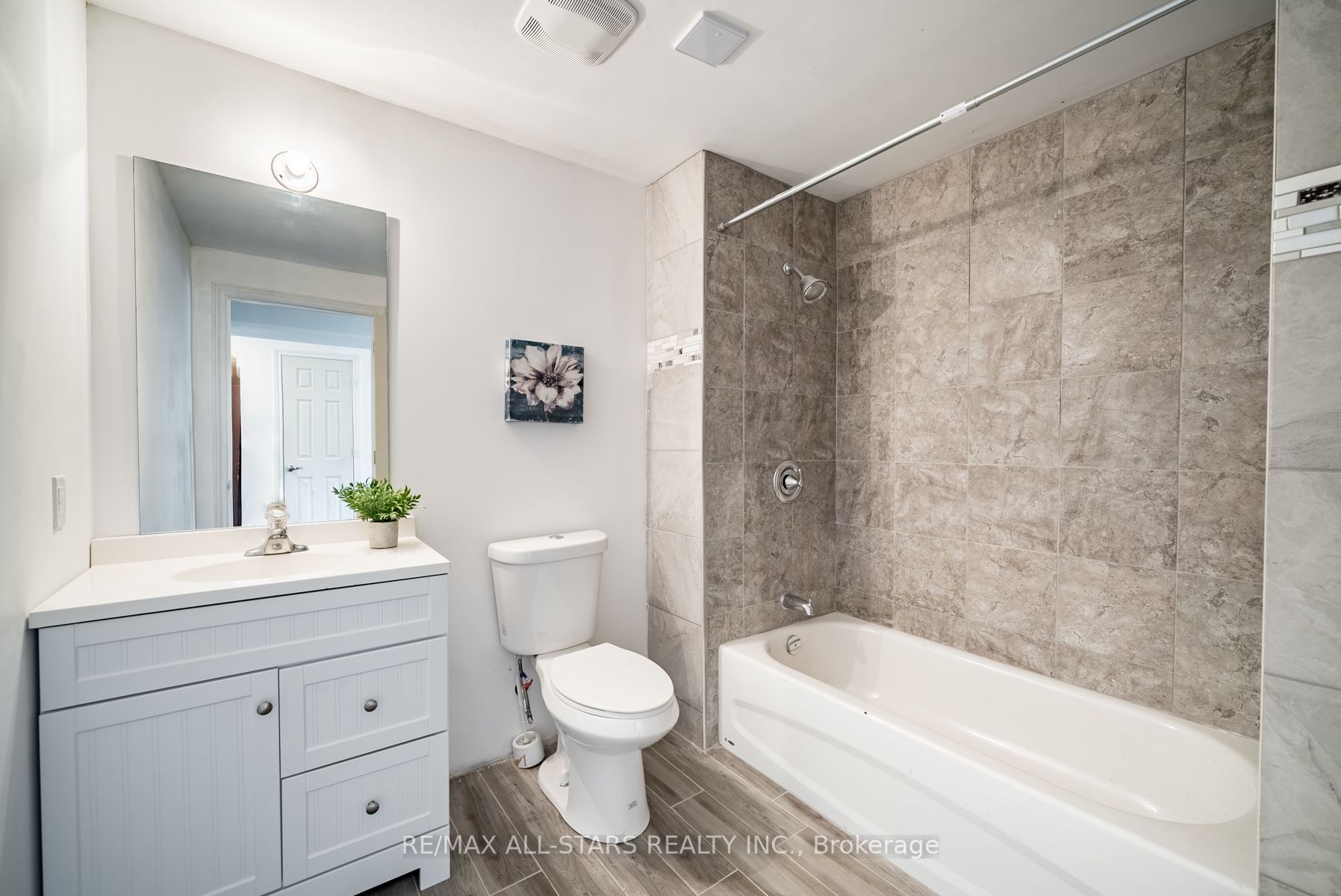 27 Bannerman Drive