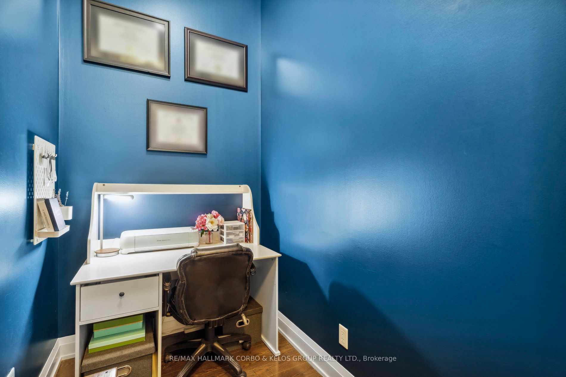 15277 Yonge Street, #201