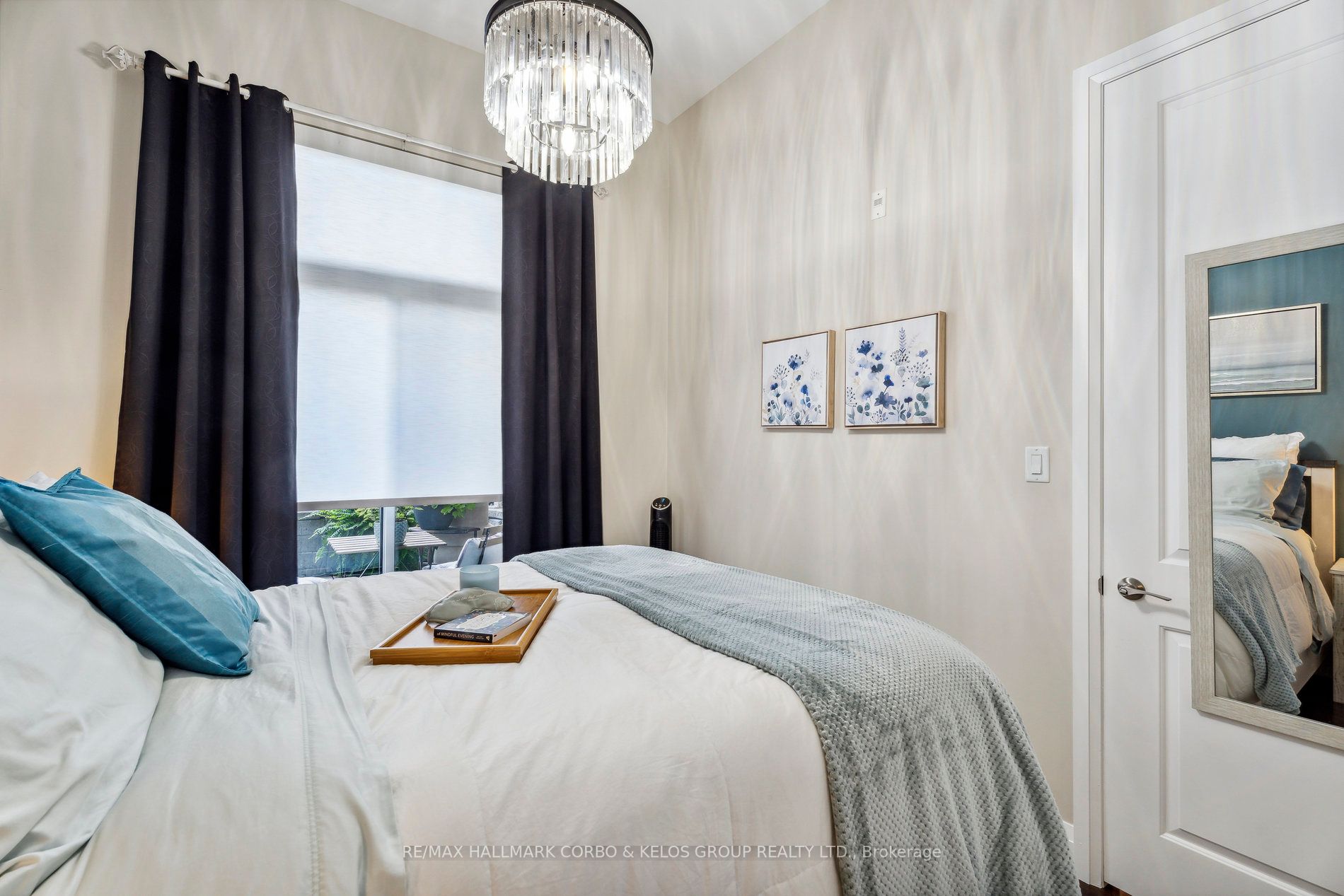 15277 Yonge Street, #201