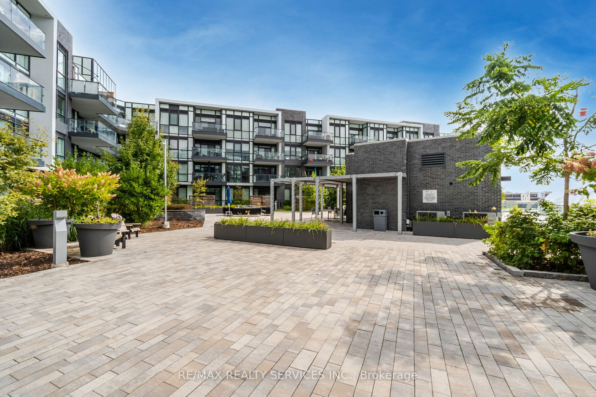 375 Sea Ray Ave, #410