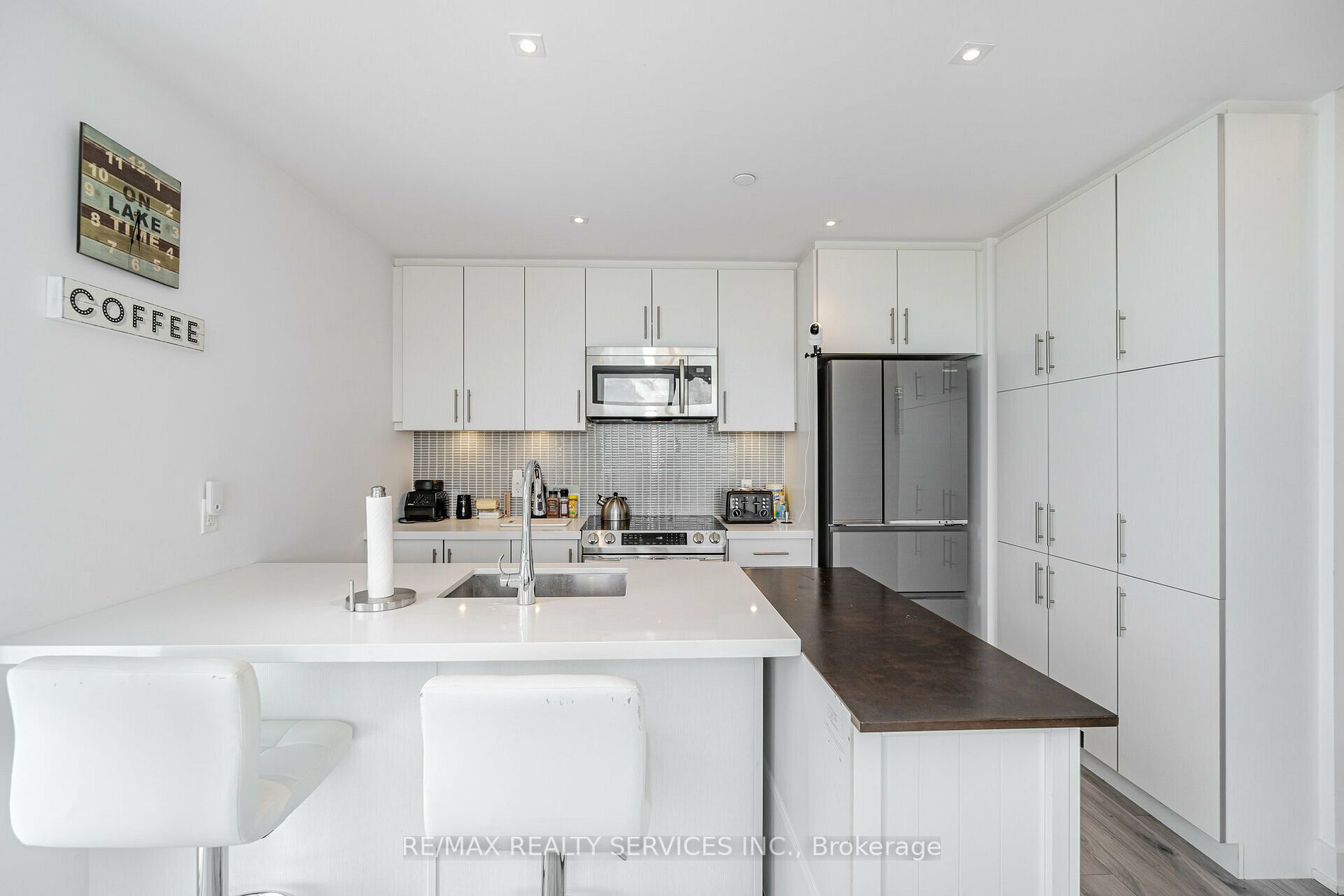 375 Sea Ray Ave, #410