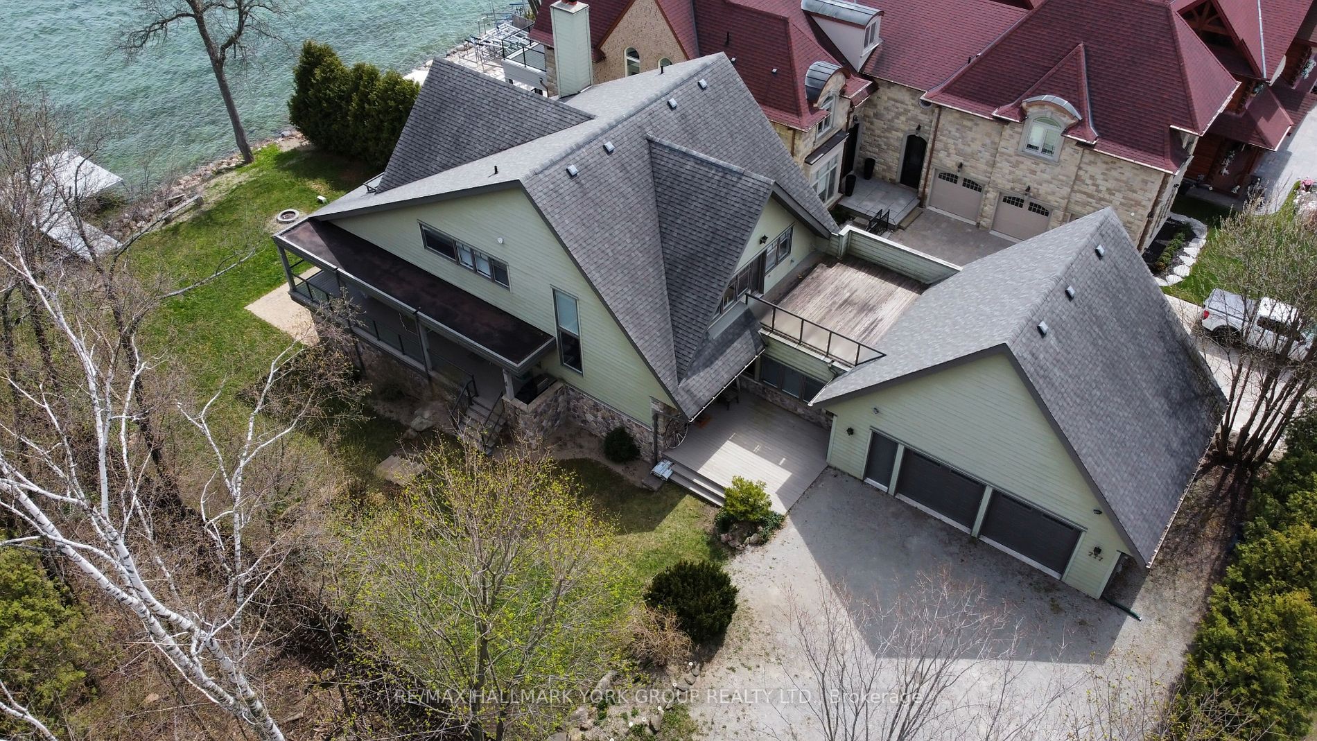 777 Lakelands Ave