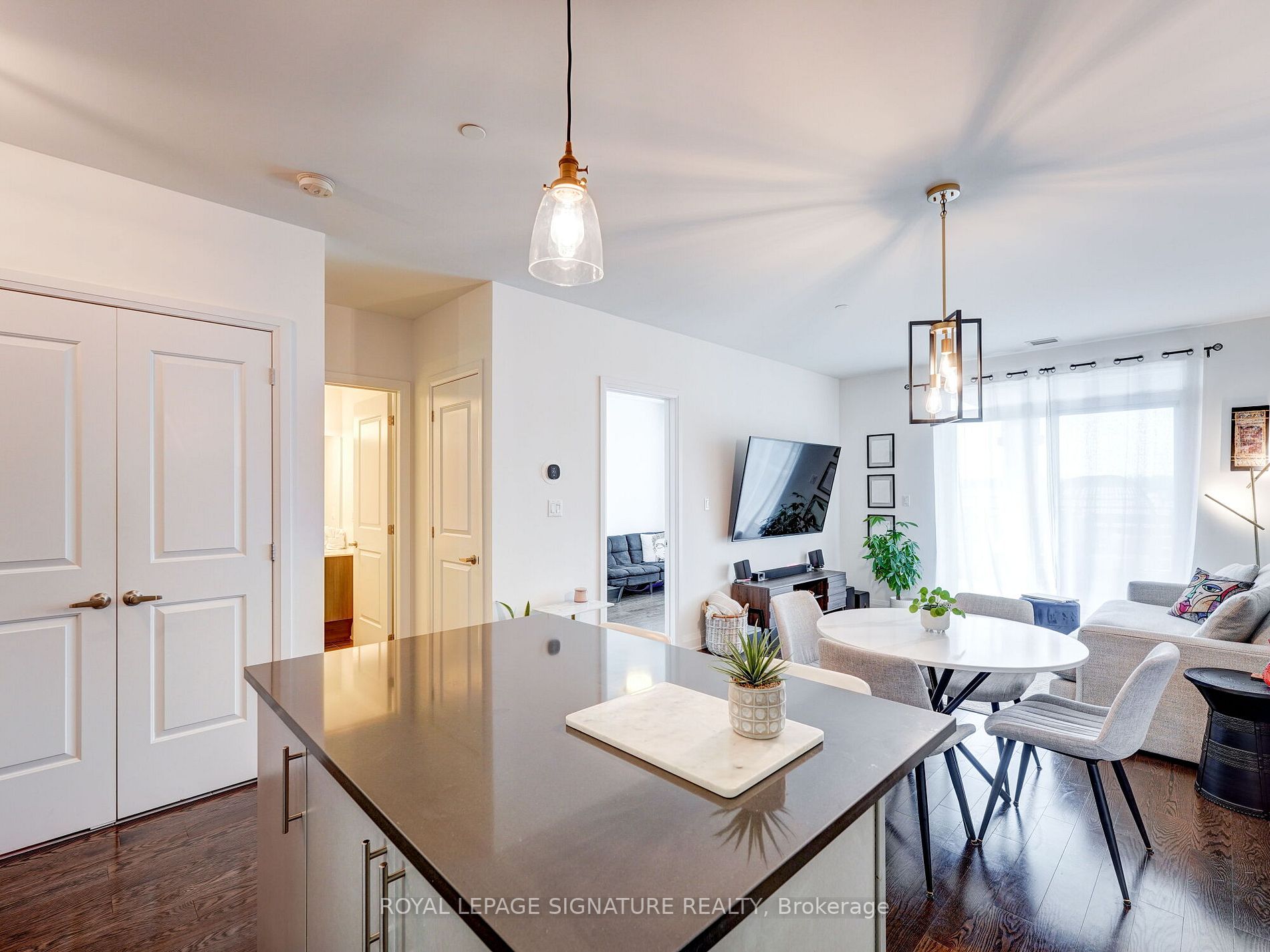 15277 Yonge St, #503