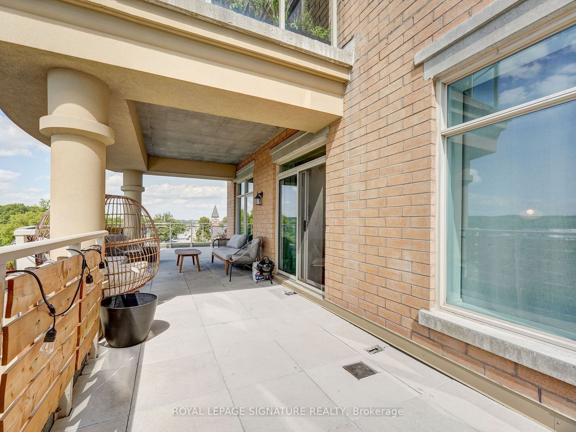 15277 Yonge St, #503