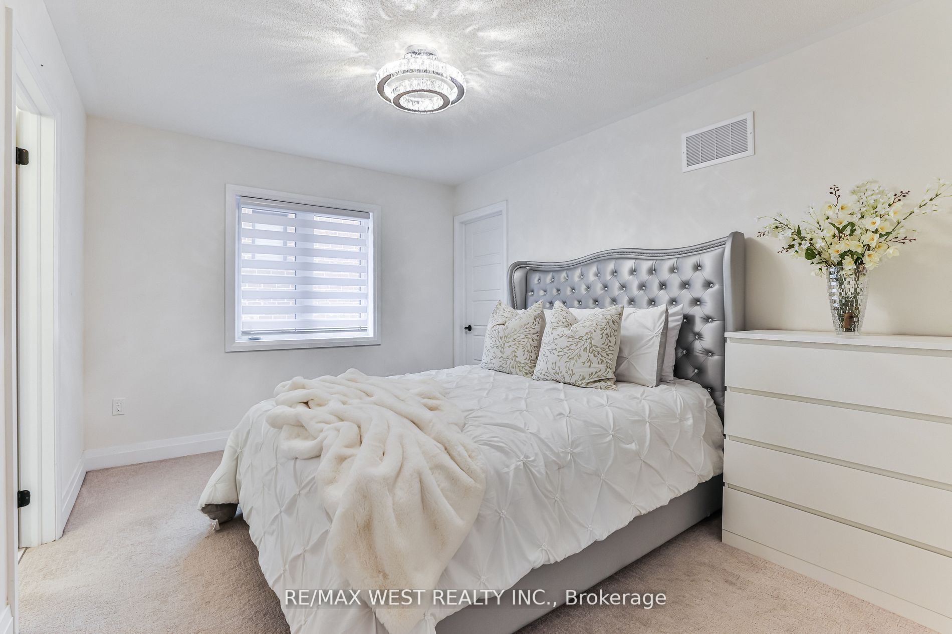 23 Jonkman Blvd
