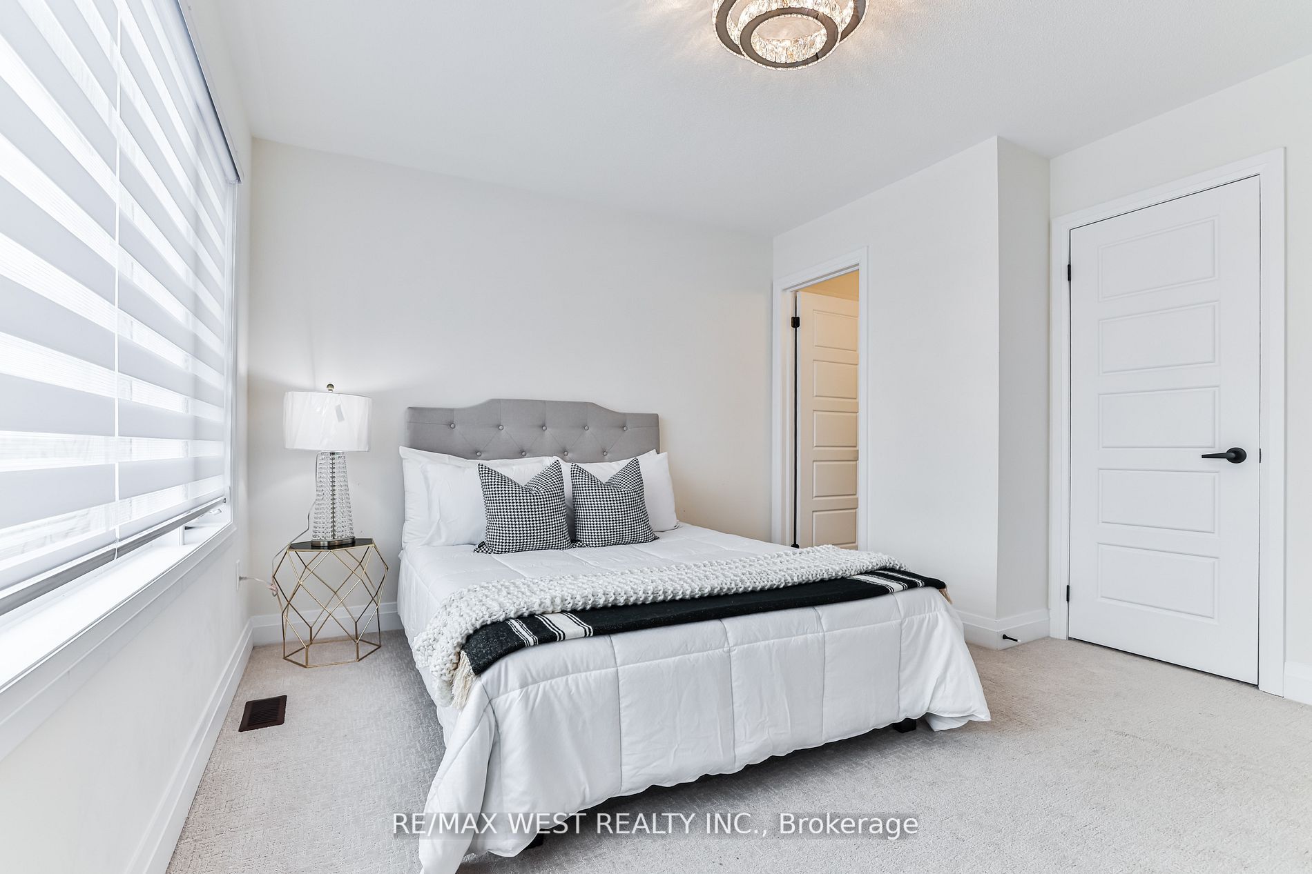 23 Jonkman Blvd