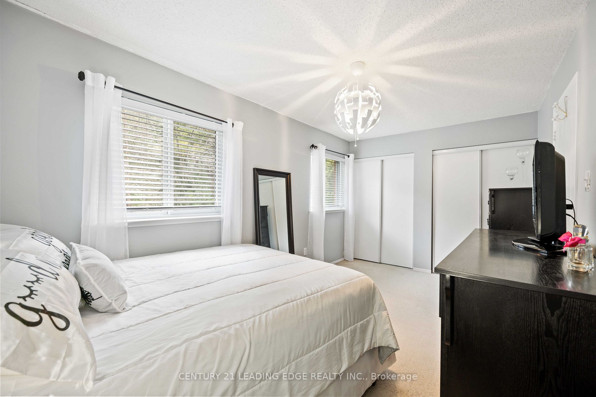 636 Gibney Cres, #39