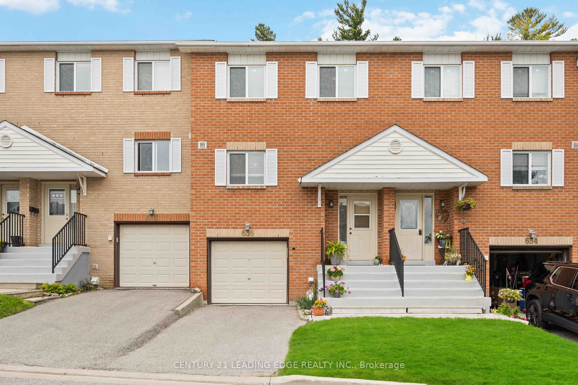 636 Gibney Cres, #39