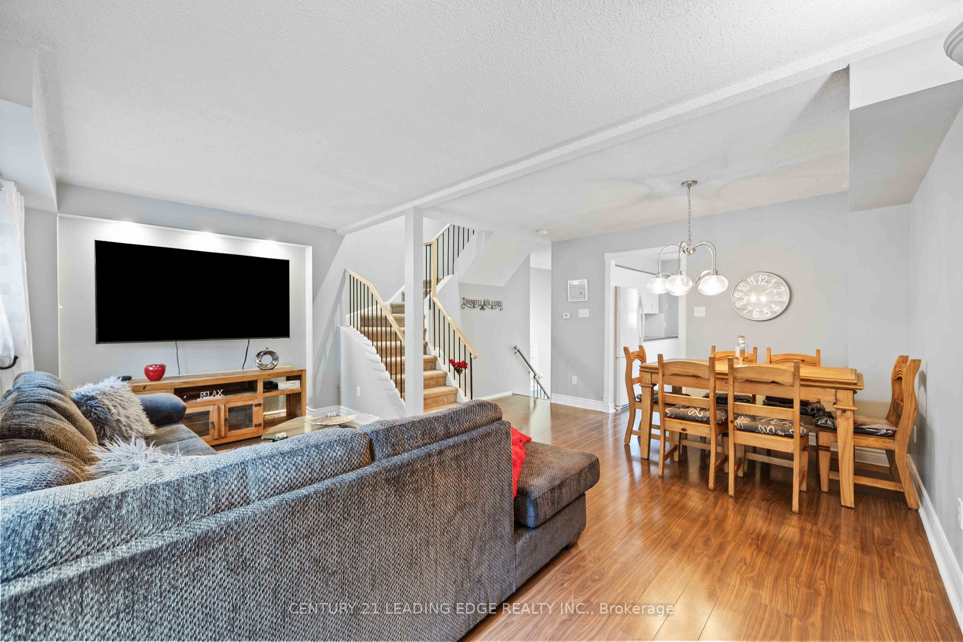 636 Gibney Cres, #39
