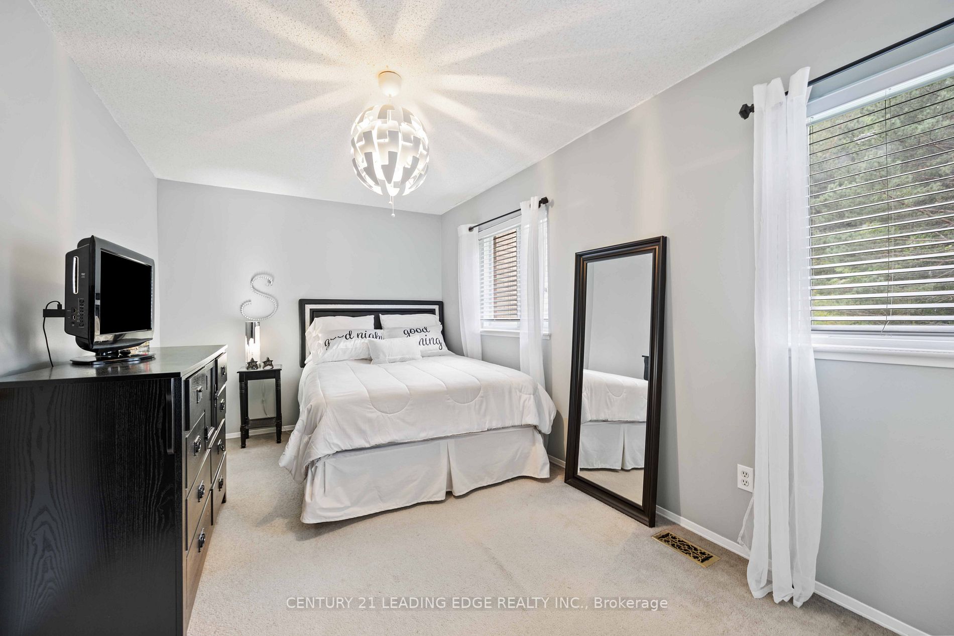 636 Gibney Cres, #39