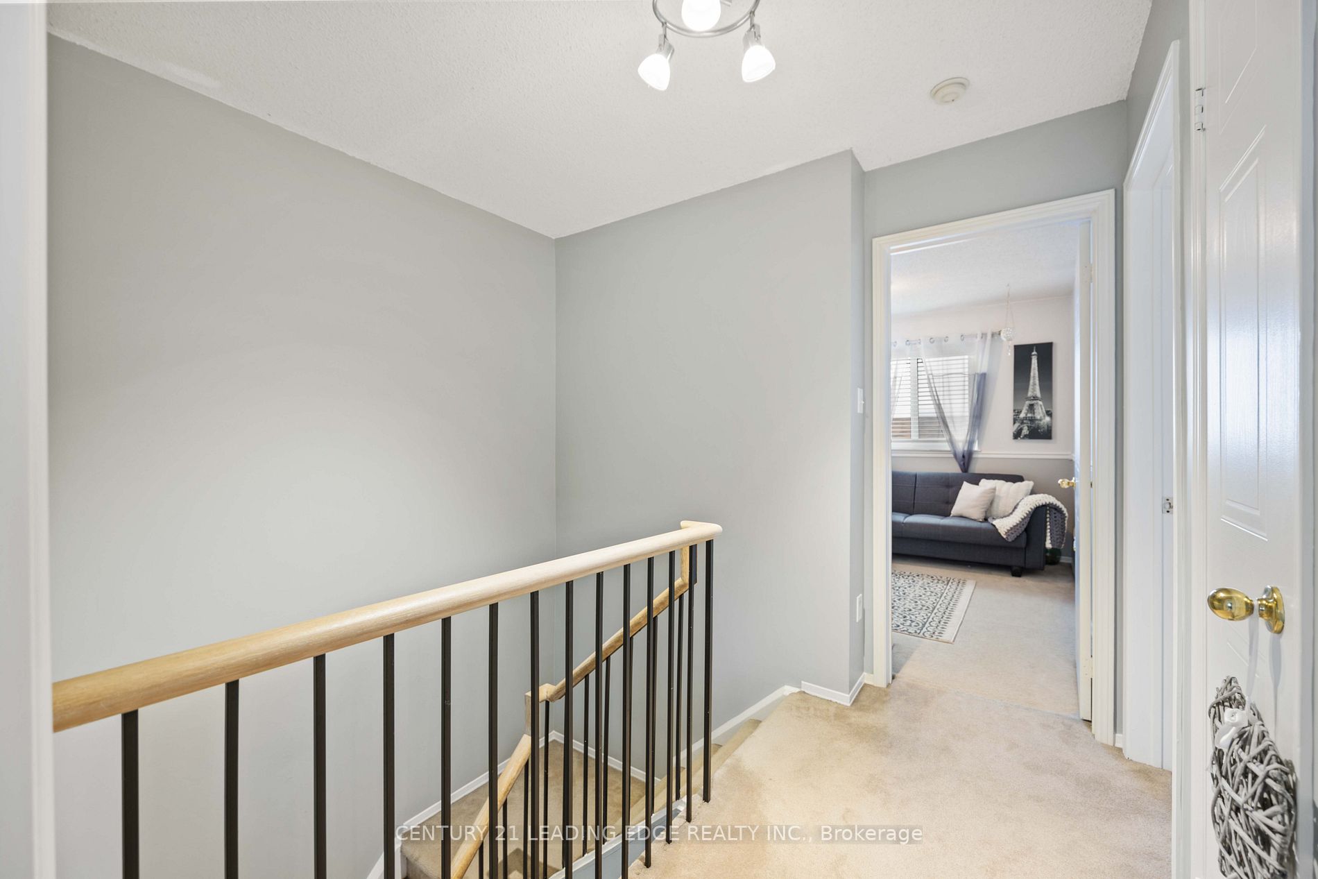 636 Gibney Cres, #39