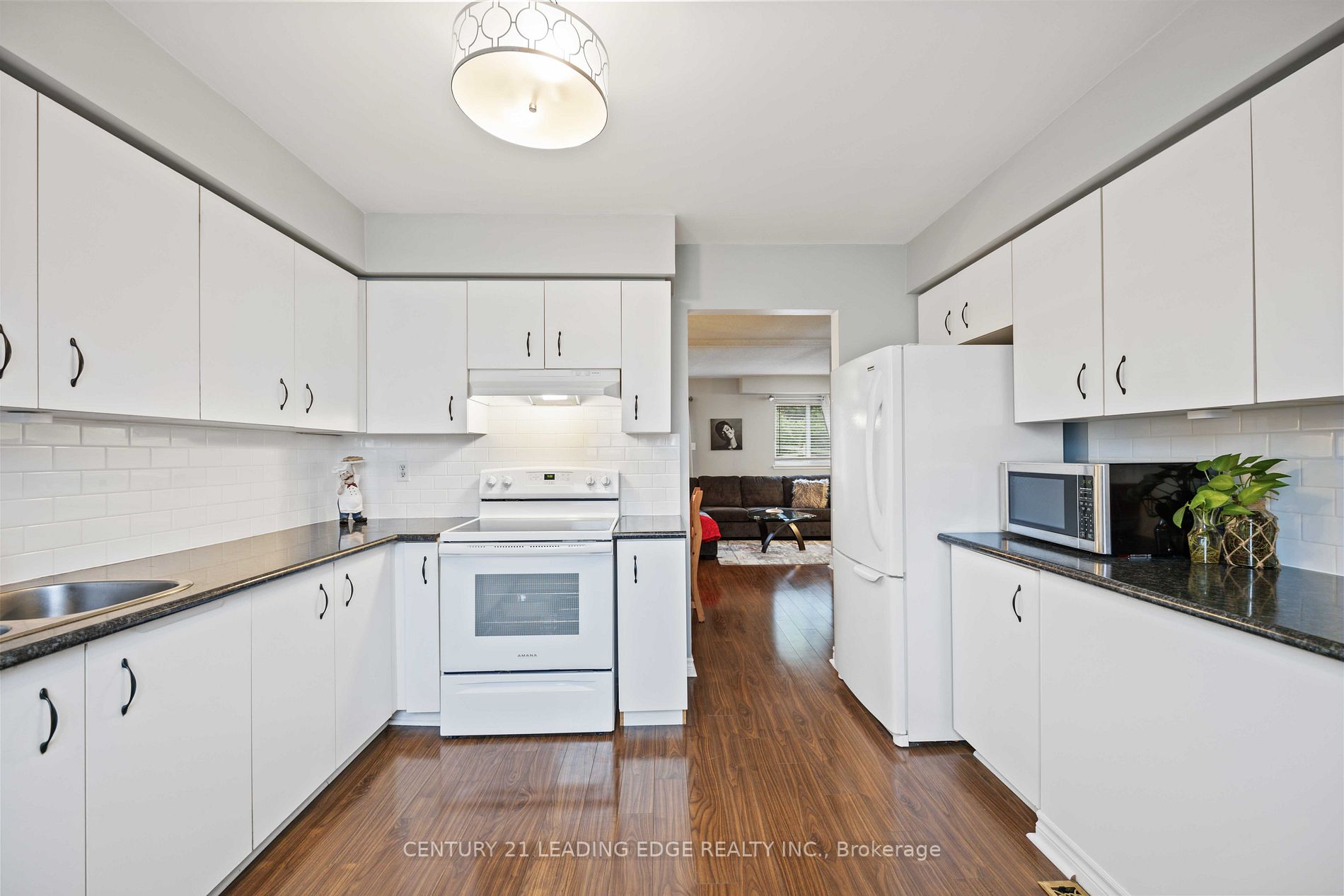 636 Gibney Cres, #39