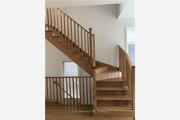 138 Pageant Ave, Vaughan