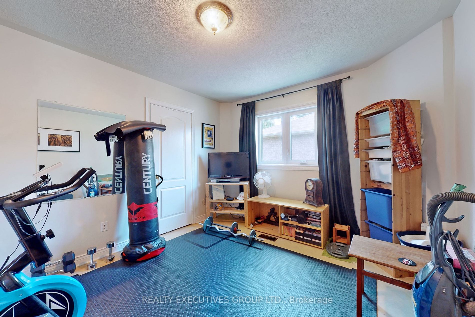110 Hammerstone Cres
