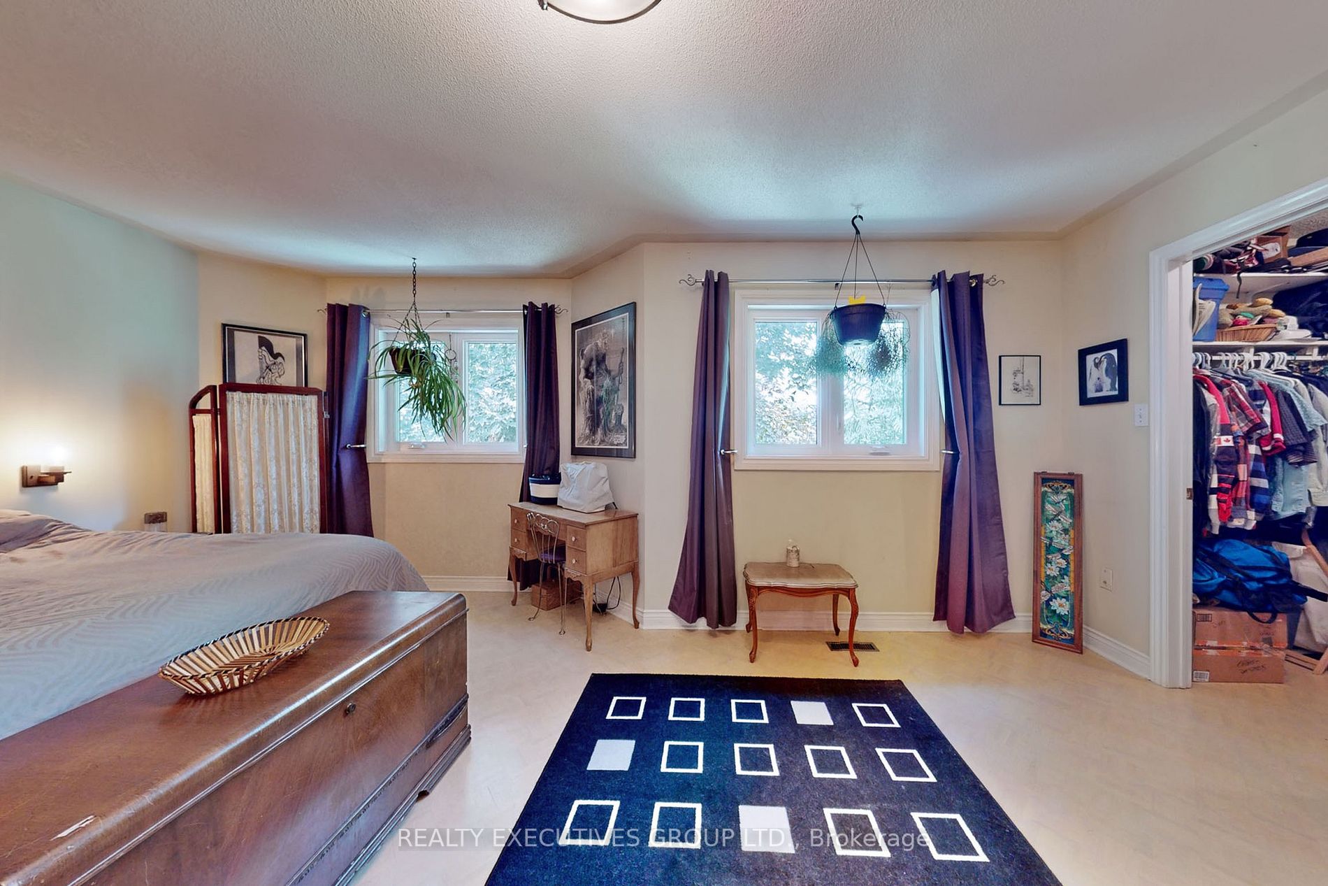 110 Hammerstone Cres