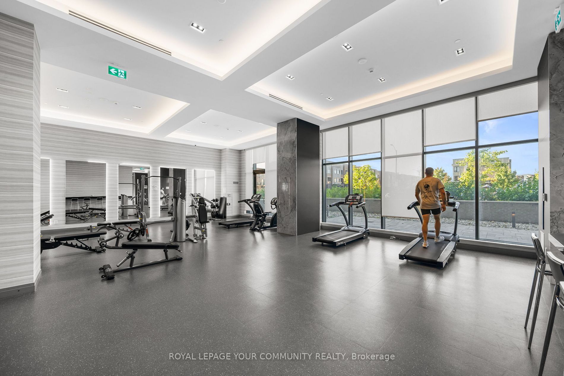 100 Eagle Rock Way, #908