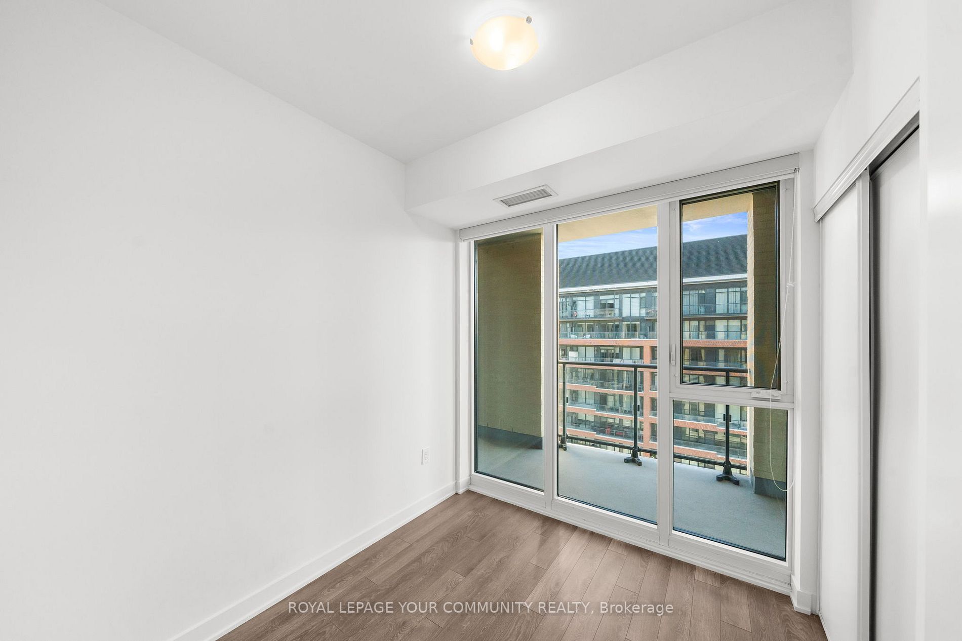 100 Eagle Rock Way, #908
