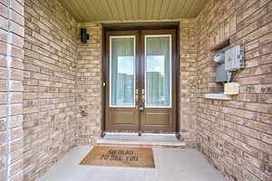 215 Elyse Crt
