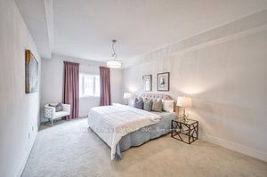 215 Elyse Crt