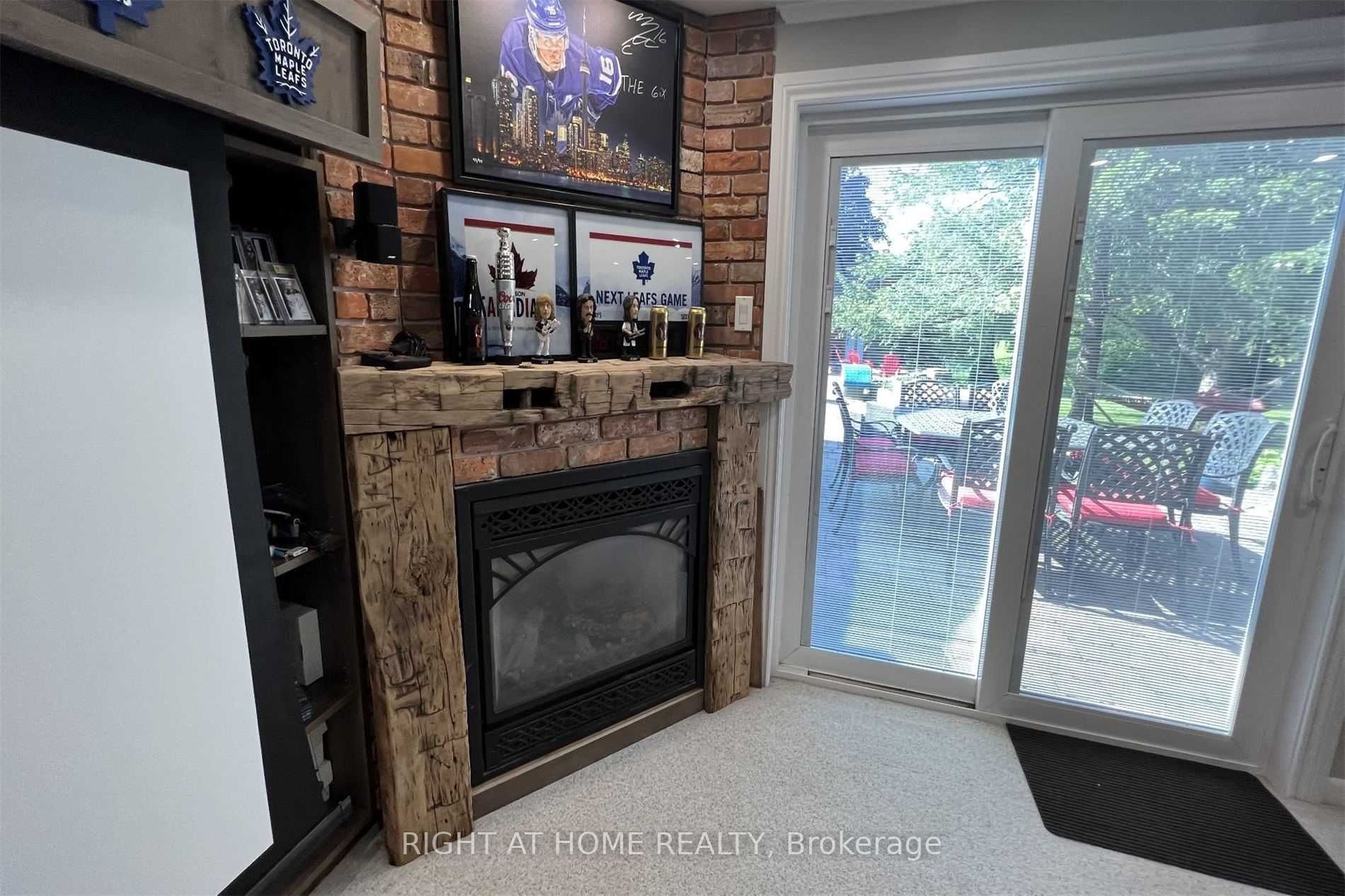2492 King Rd
