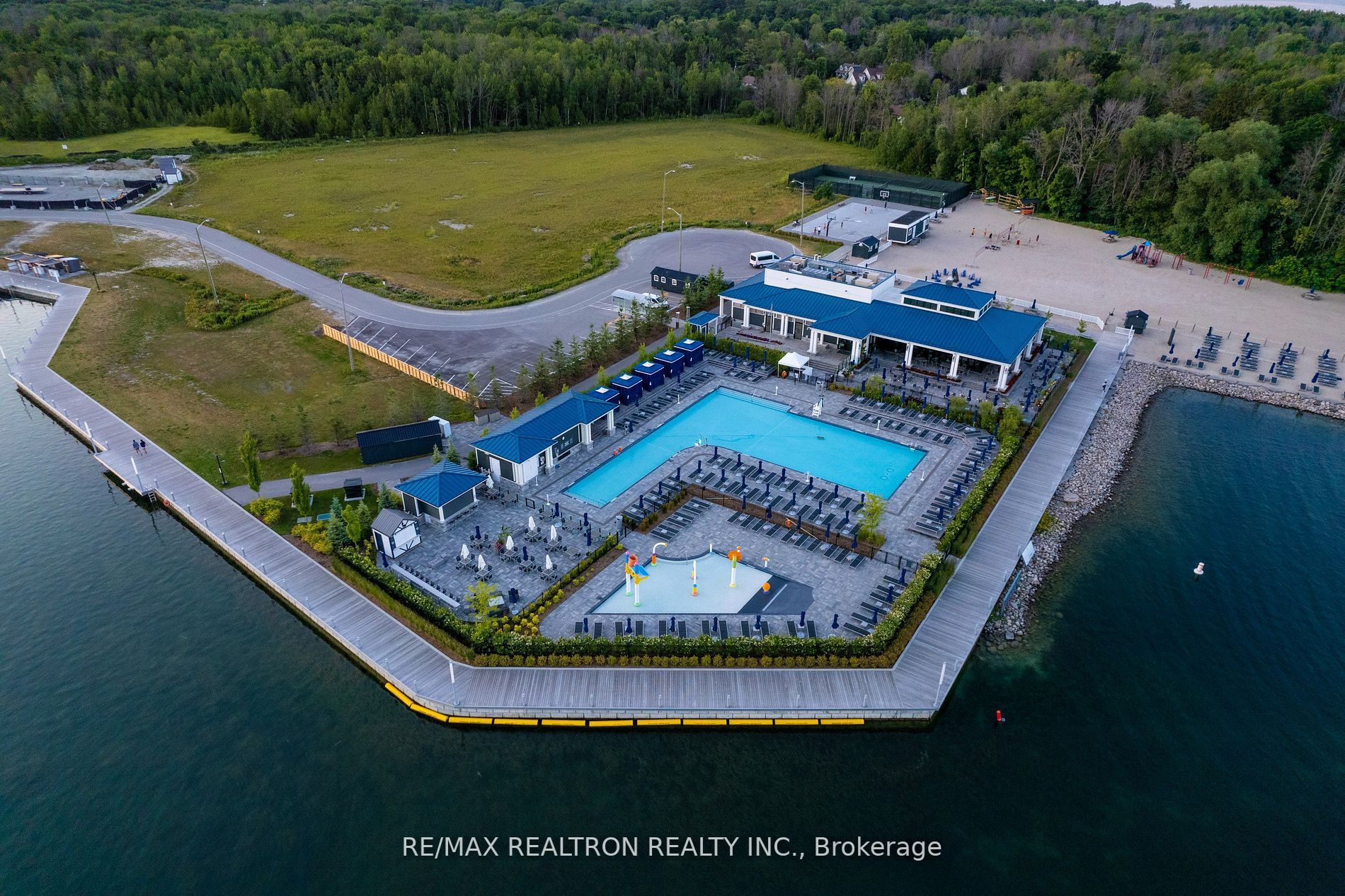 303 Broward Way, #106