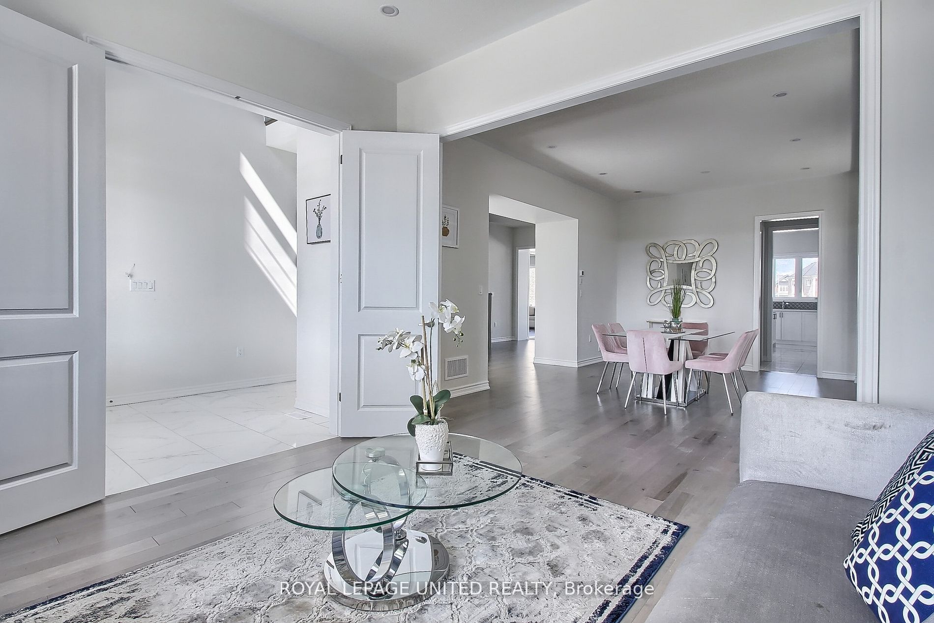 1114 Wickham Rd