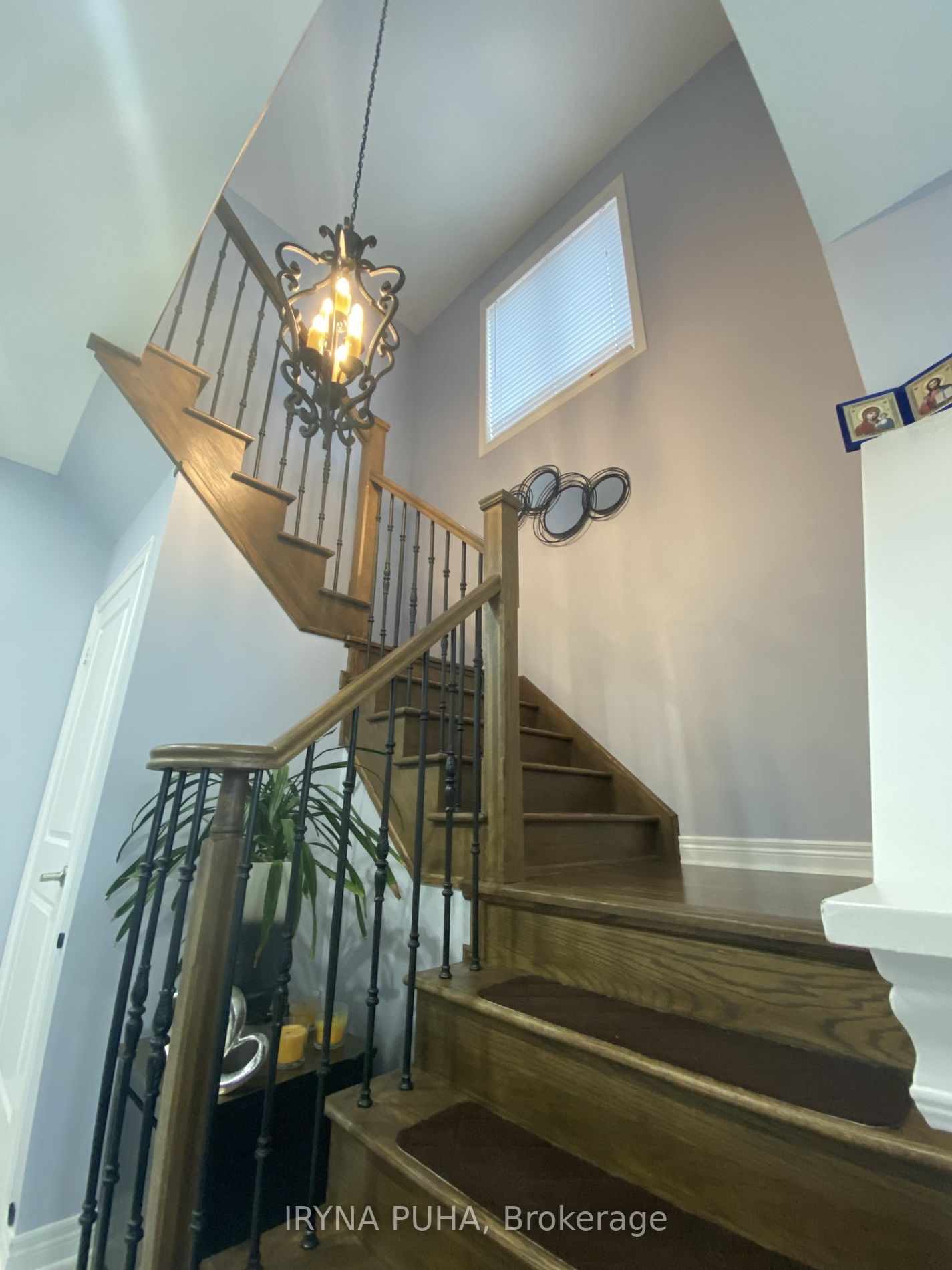 211 Gibson Circle