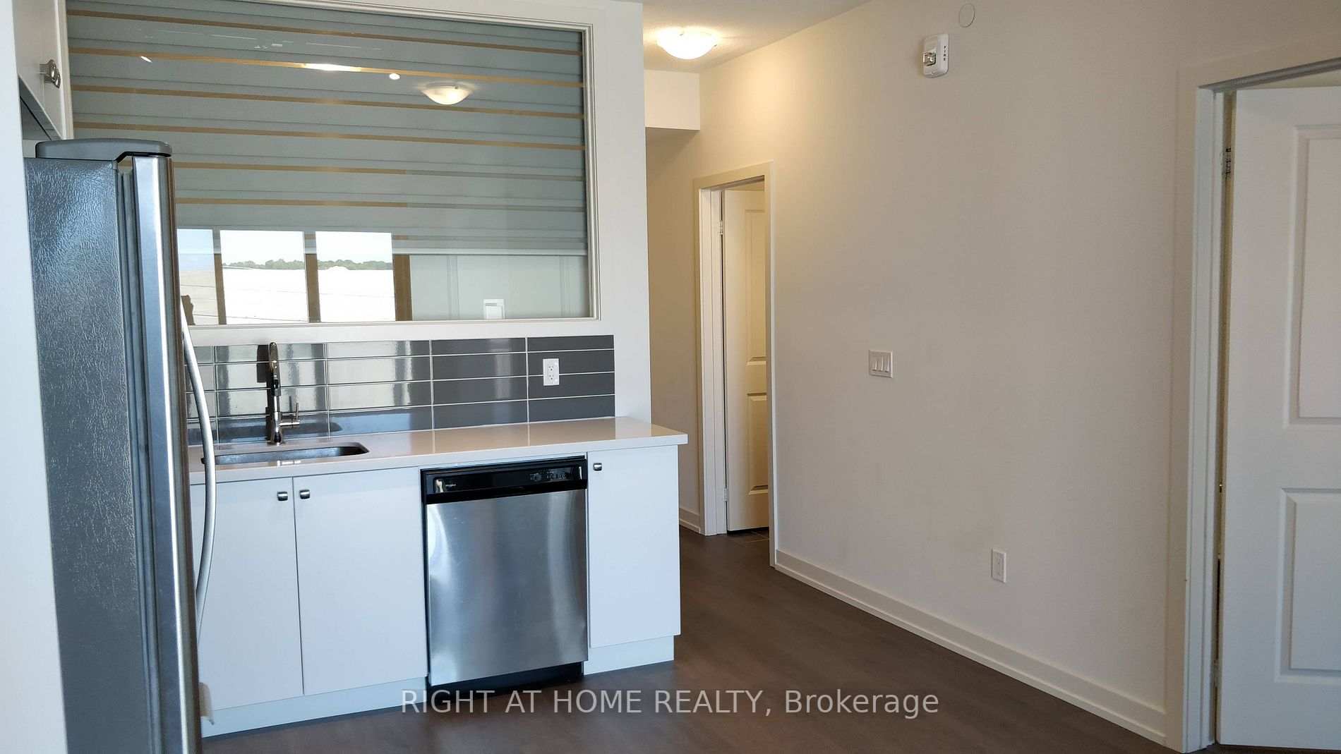 555 William Graham Dr, #319
