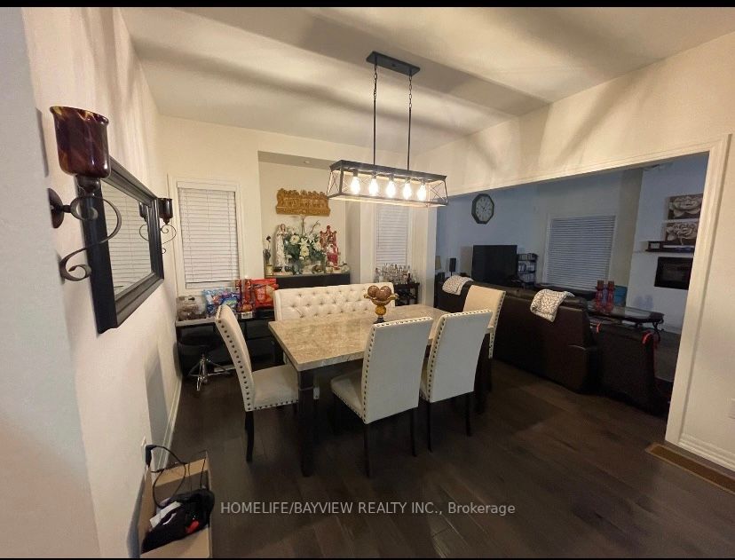 63 Tango Cres