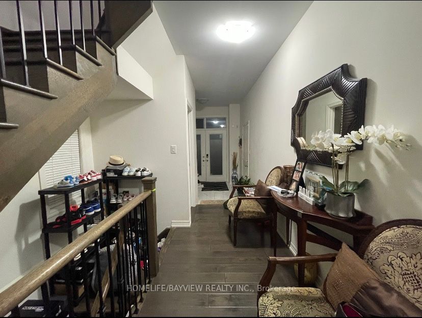 63 Tango Cres