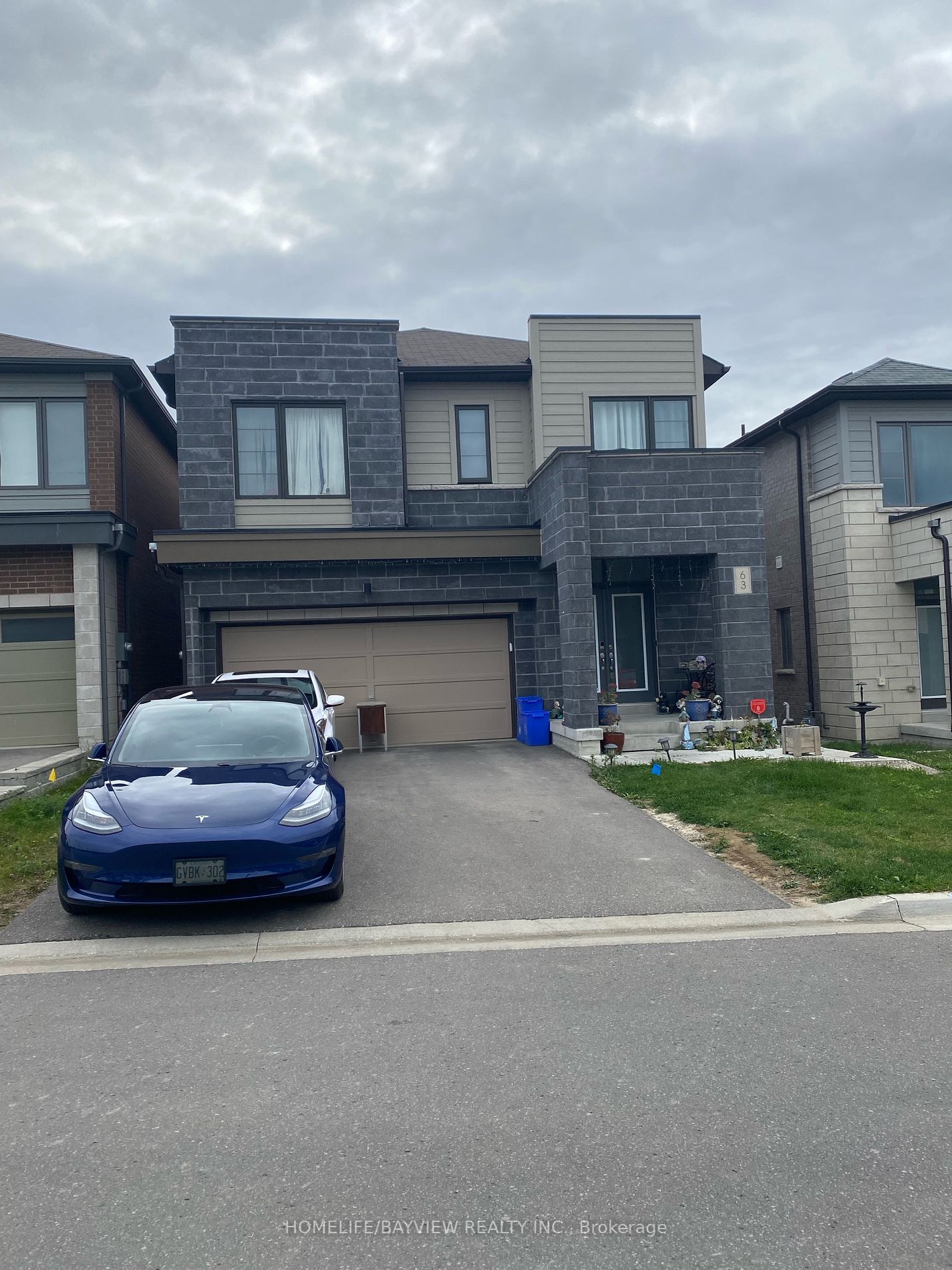 63 Tango Cres