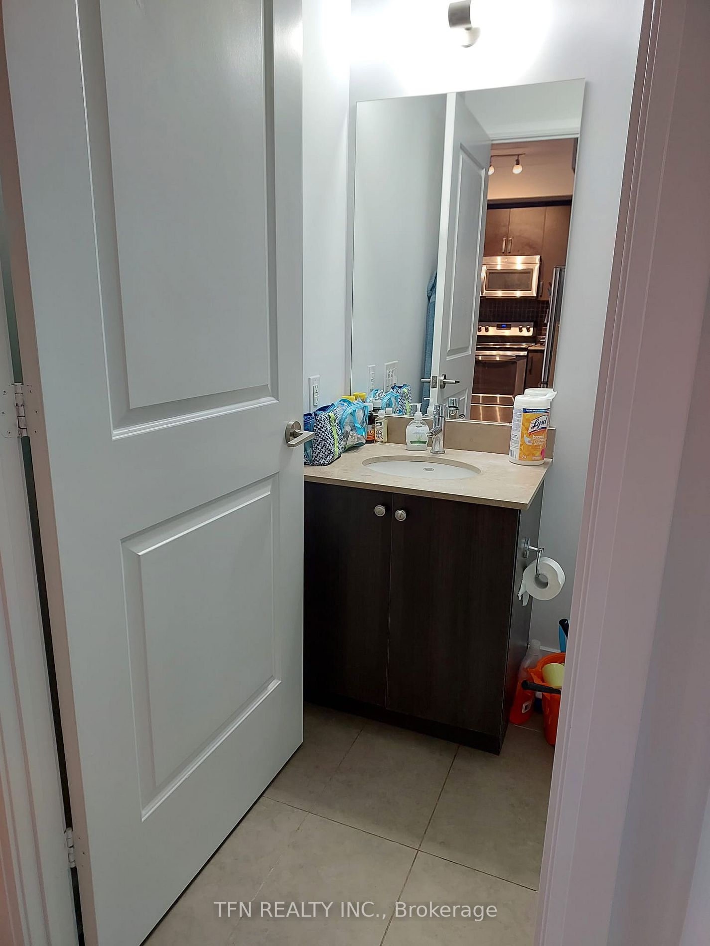 7608 Yonge Street, #408