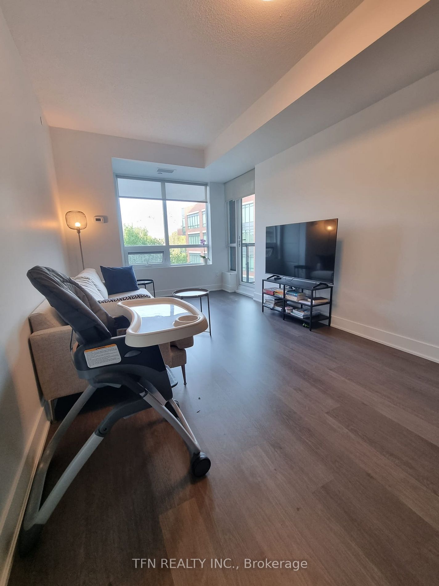 7608 Yonge Street, #408