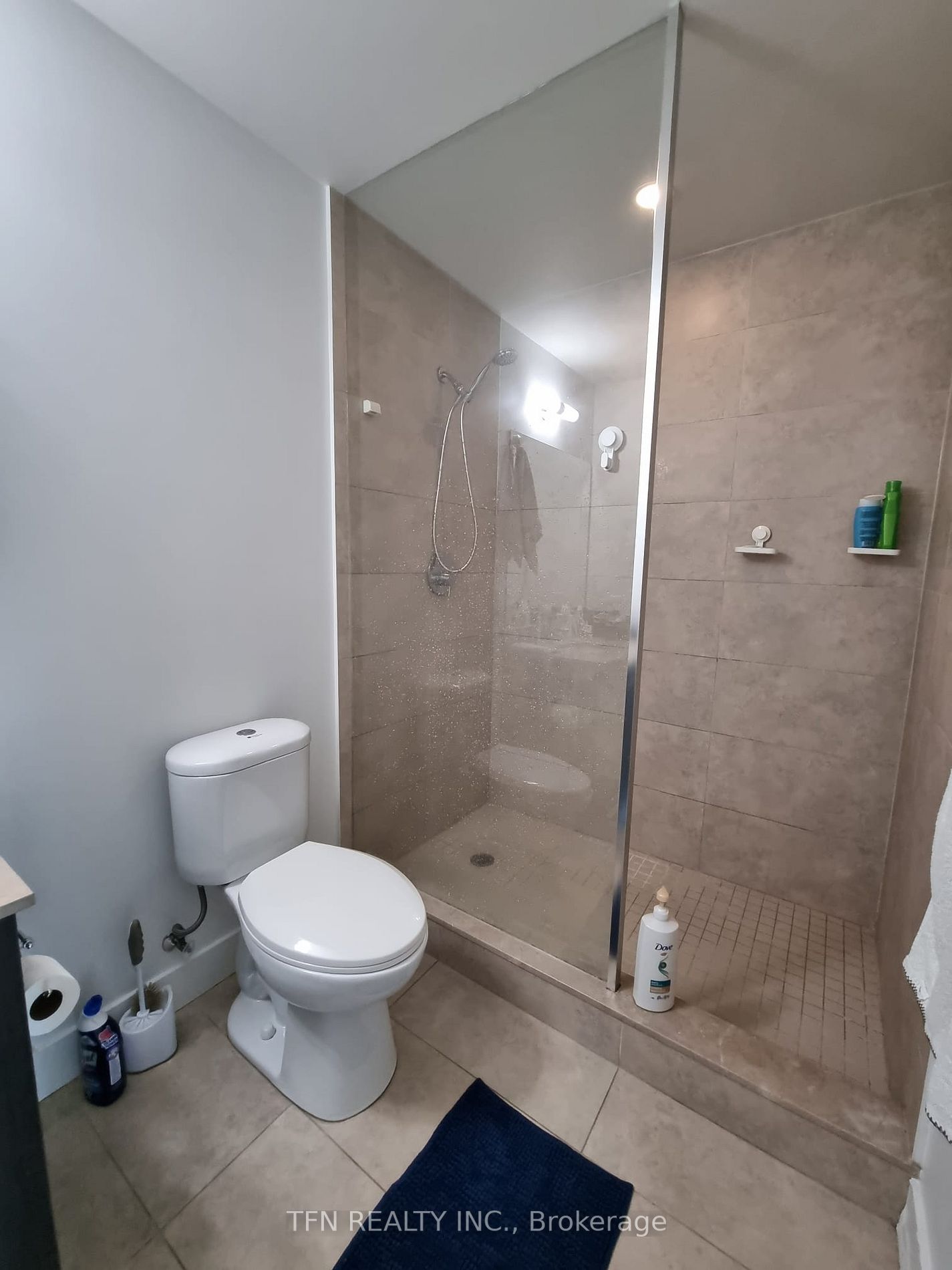 7608 Yonge Street, #408