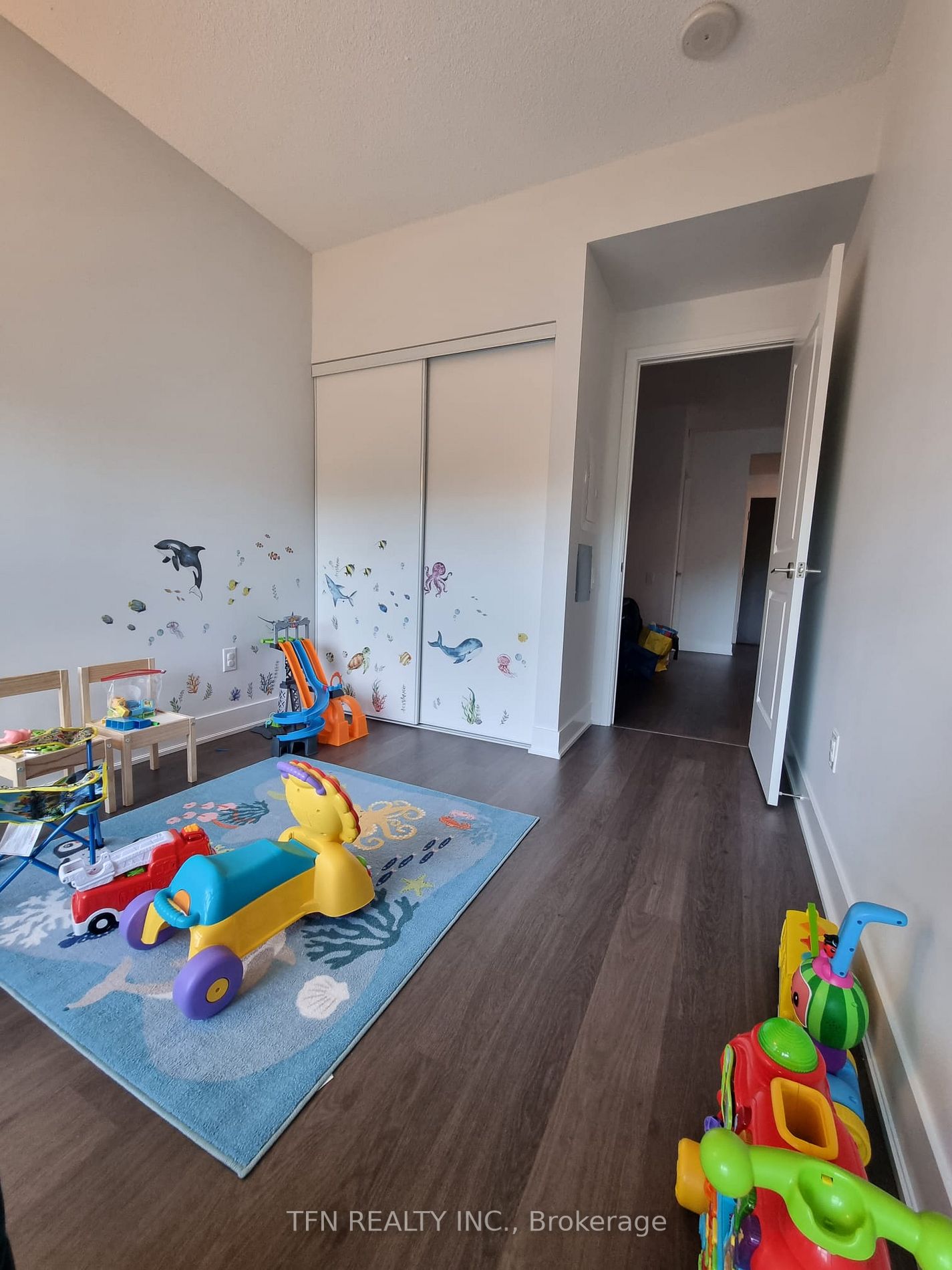 7608 Yonge Street, #408