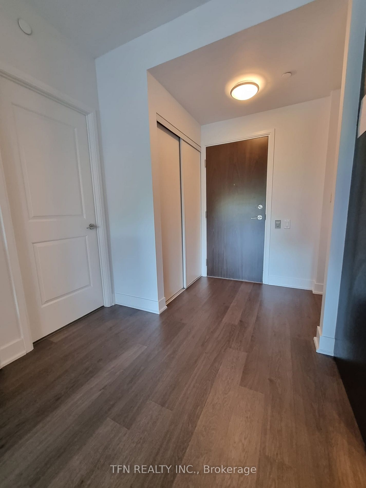 7608 Yonge Street, #408
