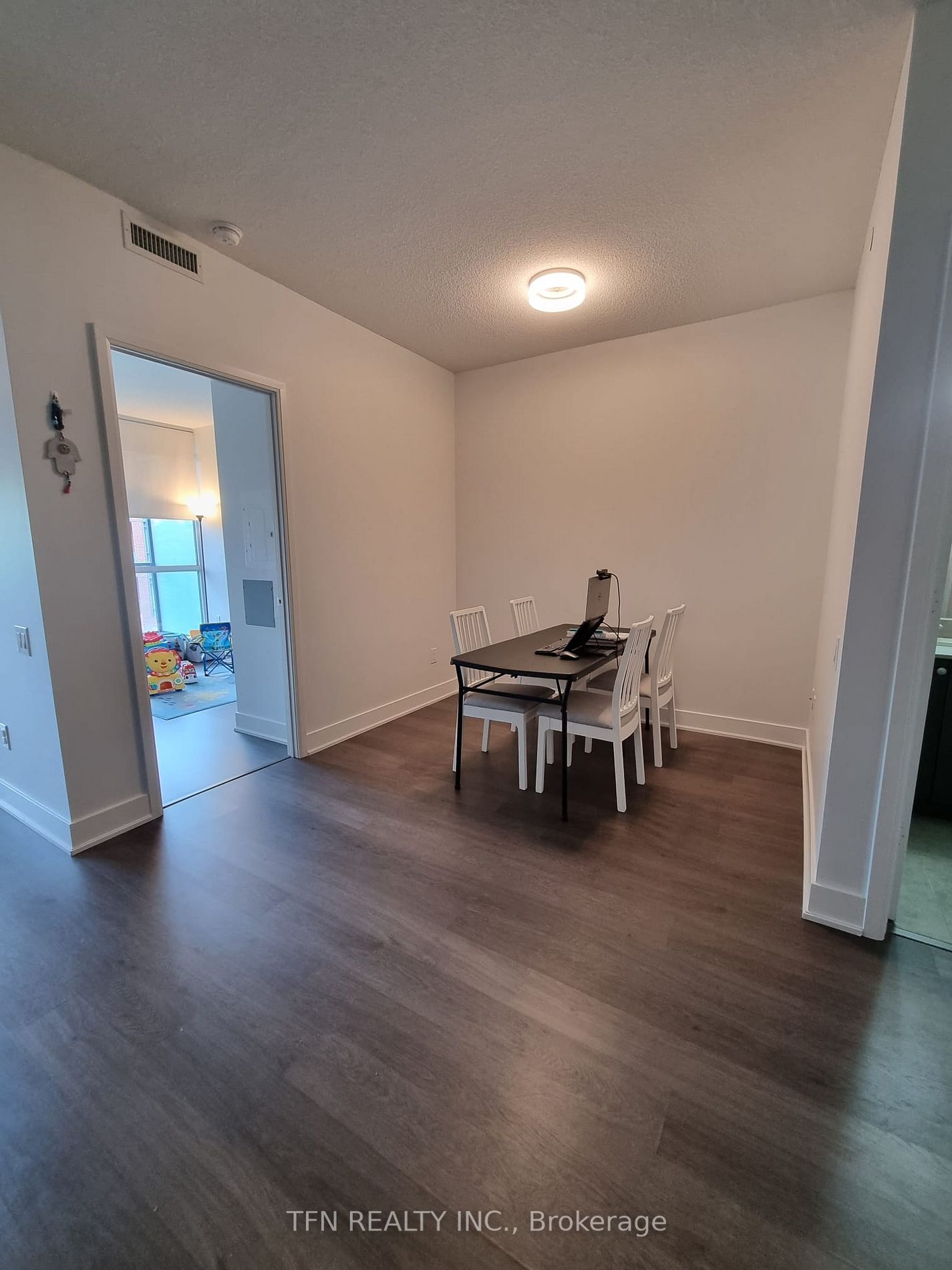 7608 Yonge Street, #408