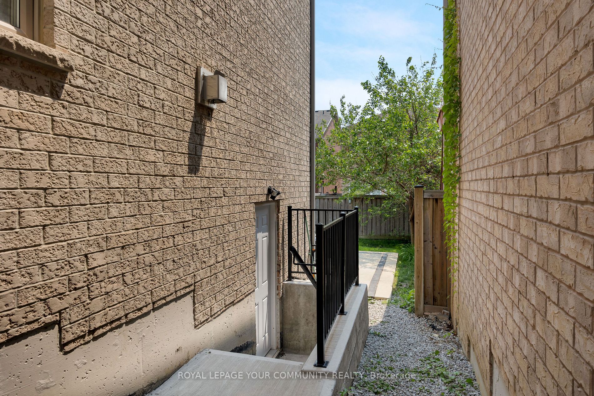 195 District Ave
