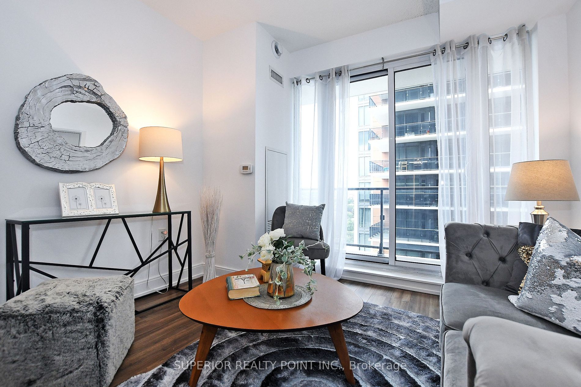9600 Yonge St N, #1009B