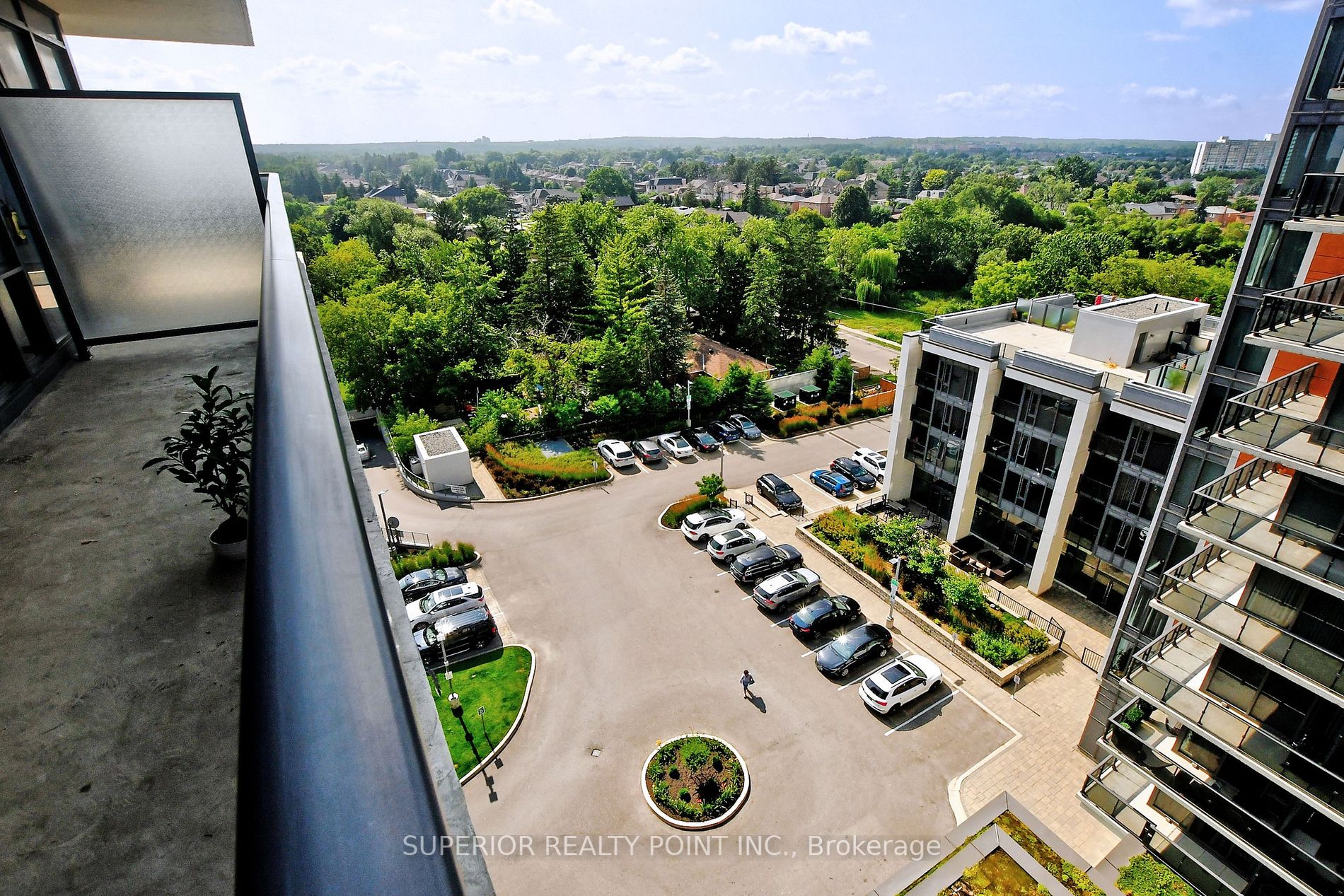 9600 Yonge St N, #1009B