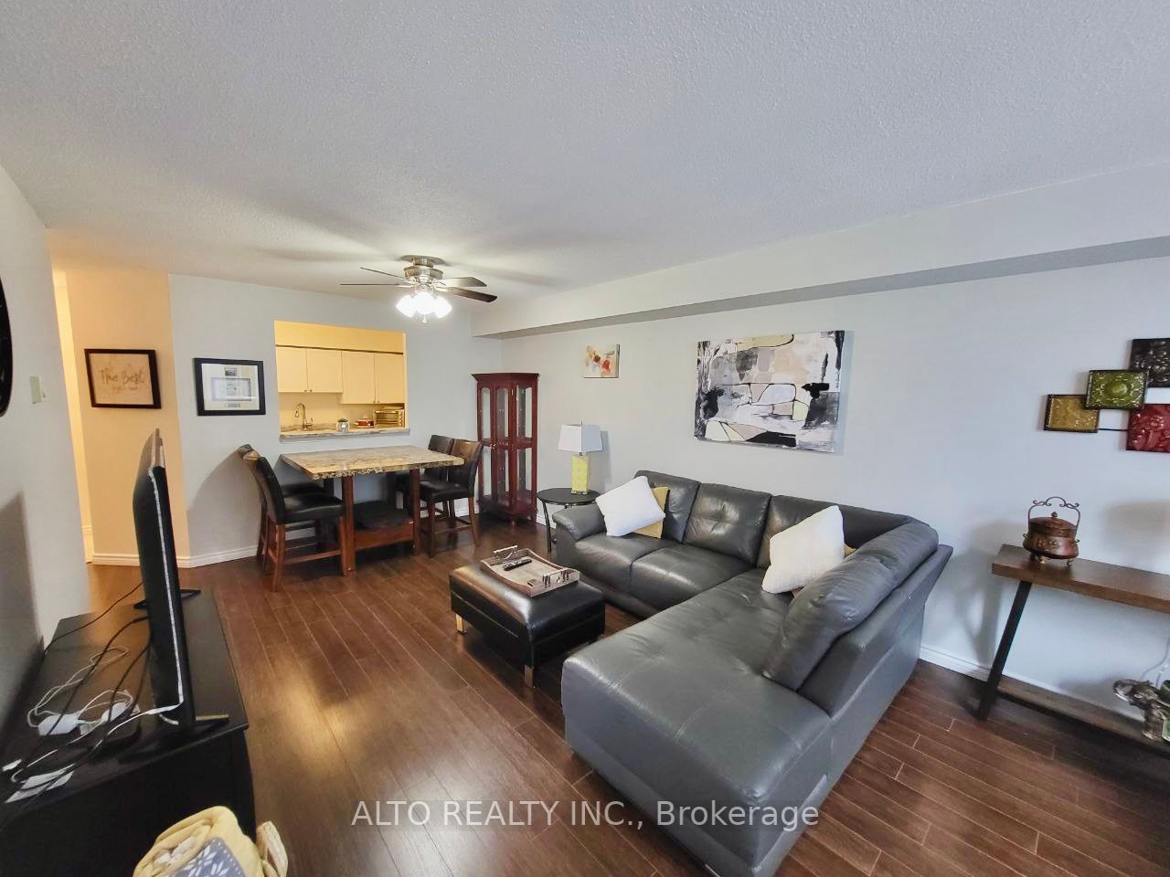 260 Davis Drive, #313