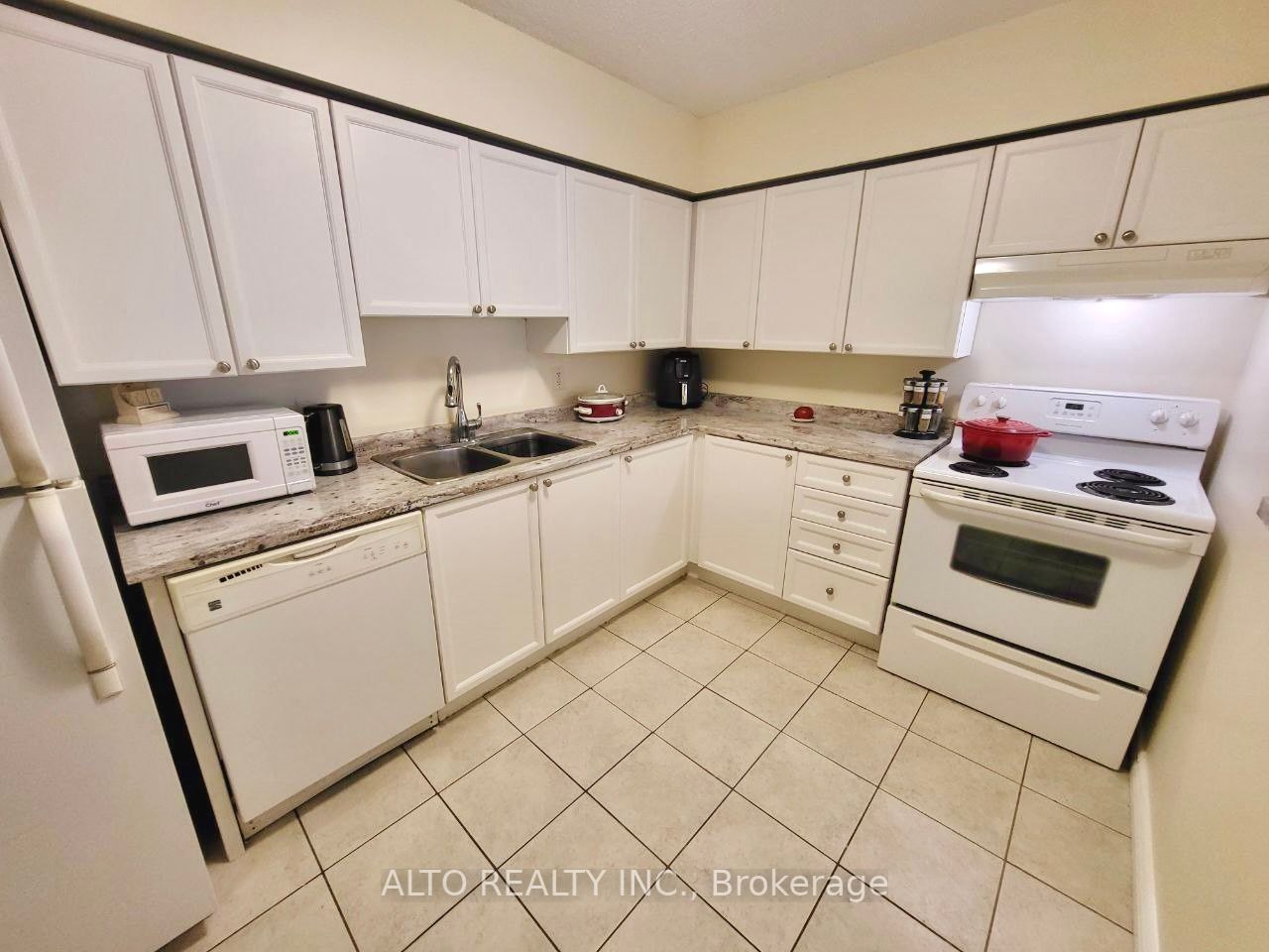260 Davis Drive, #313