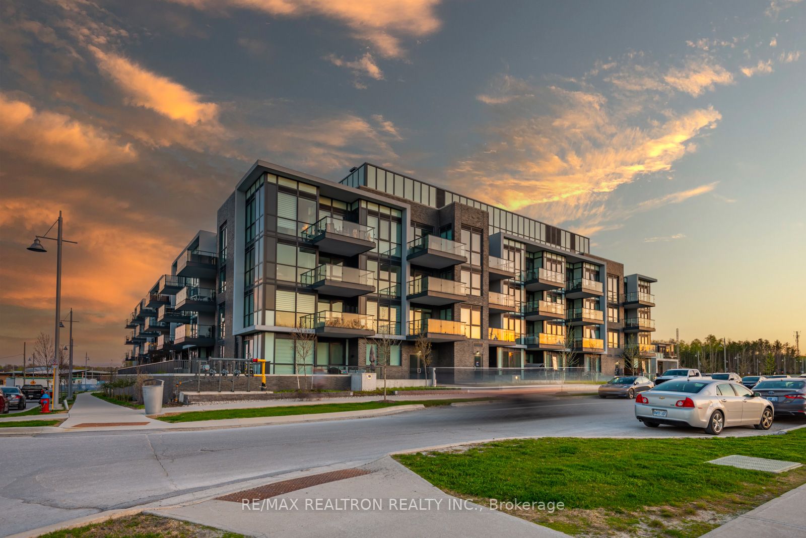 375 Sea Ray Ave, #321